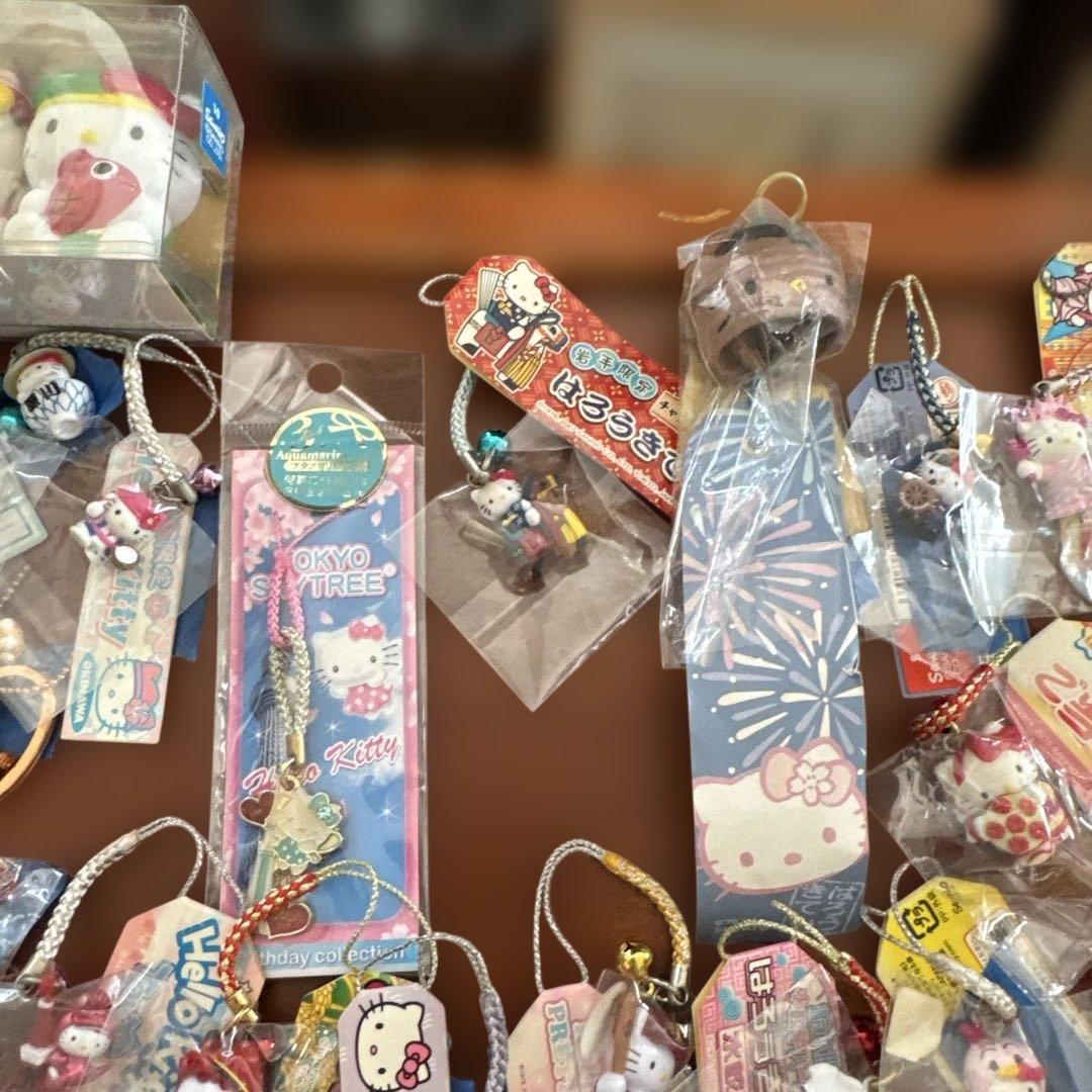 ご当地限定　ご当地キティ　ハローキティ ストラップセット 多数
