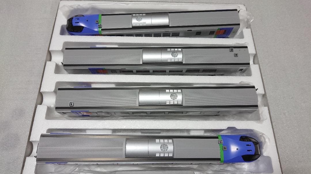 TOMIX HO-9097 キハ261 HET261ロゴ限定品 基本+増結2両