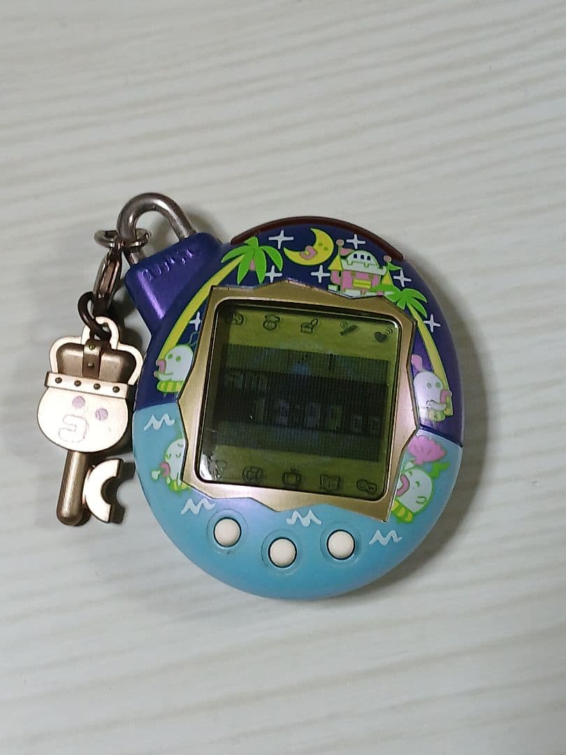 夢のロイヤルふぁみりー たまごっちプラス　ウラじんせーエンジョイたまごっちプラス