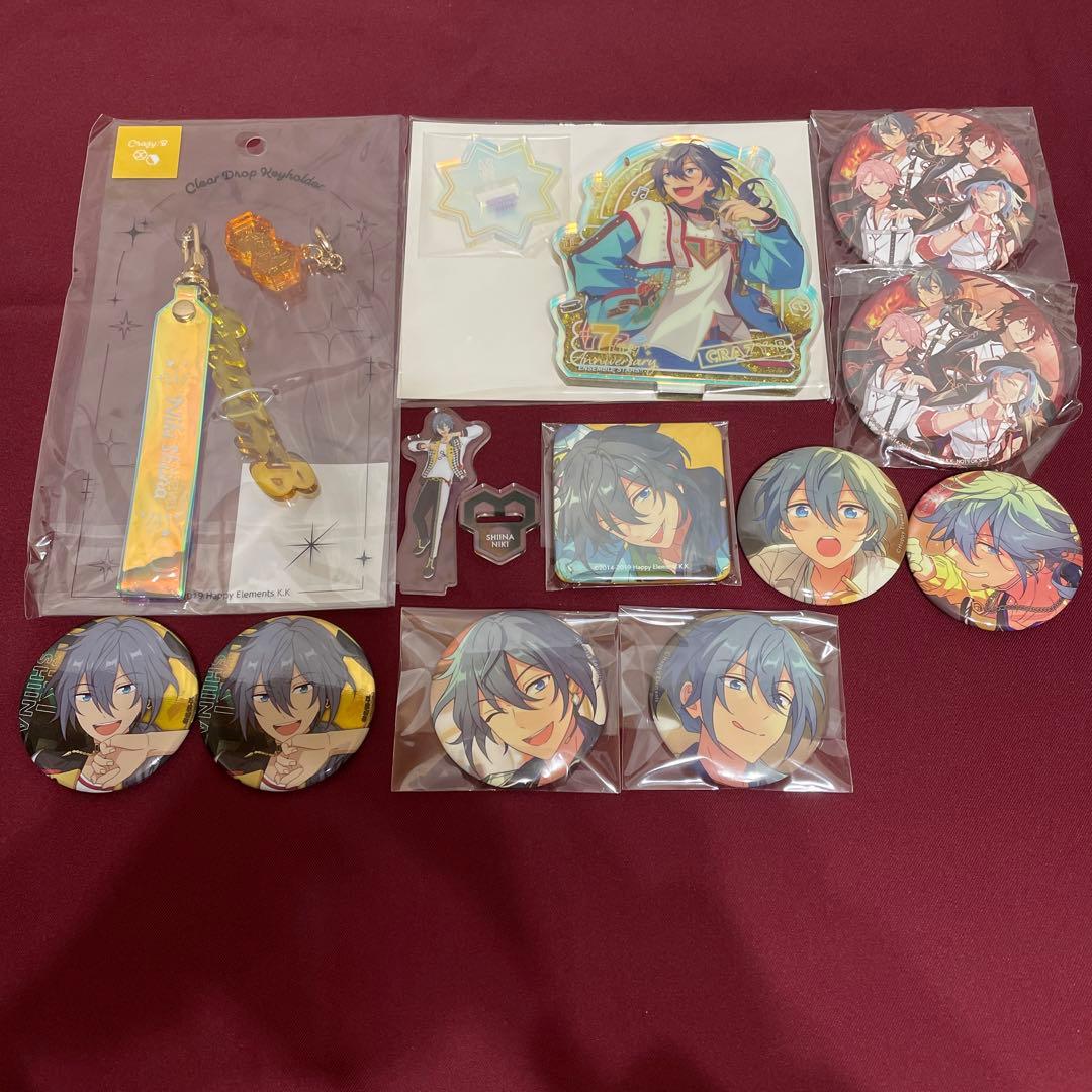 カリスマ バースデーグッズ2025（缶バッジ全種セットのみ）