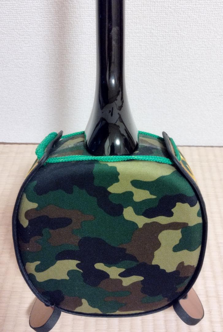 沖縄三線 パラシュート三線 迷彩柄 ツメ・チューナー付き