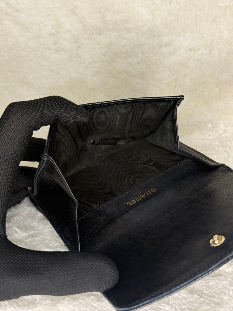 【CHANEL✨】二つ折り財布 キャビアスキン ブラック