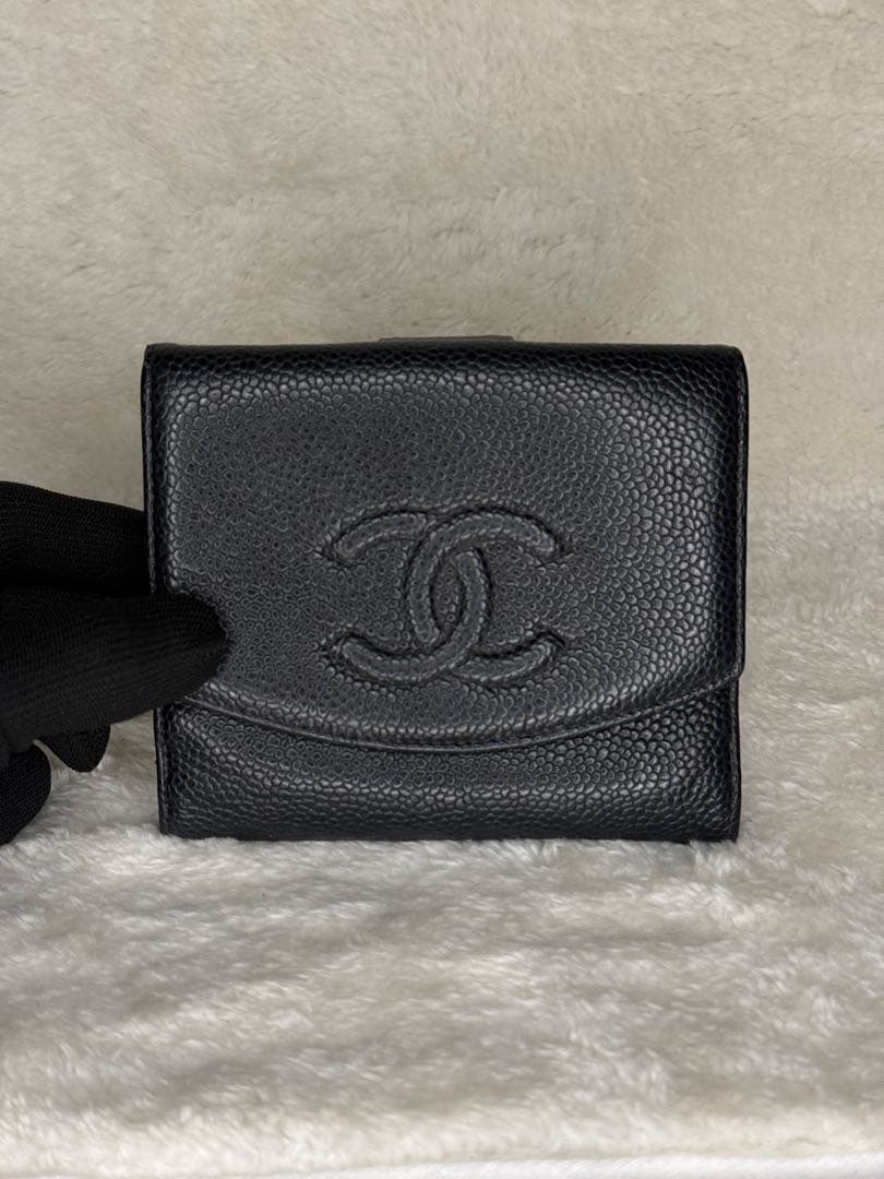【CHANEL✨】二つ折り財布 キャビアスキン ブラック