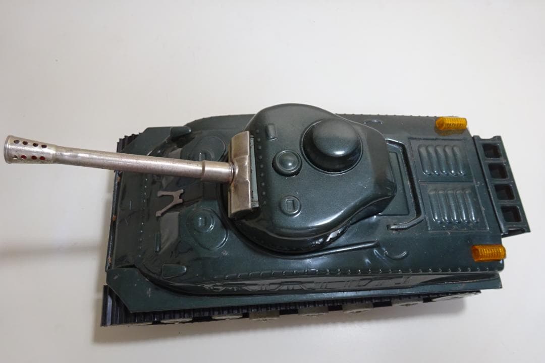 動画あり！！☆米澤玩具（ヨネザワ） スピンターンM4シャーマンタンク☆