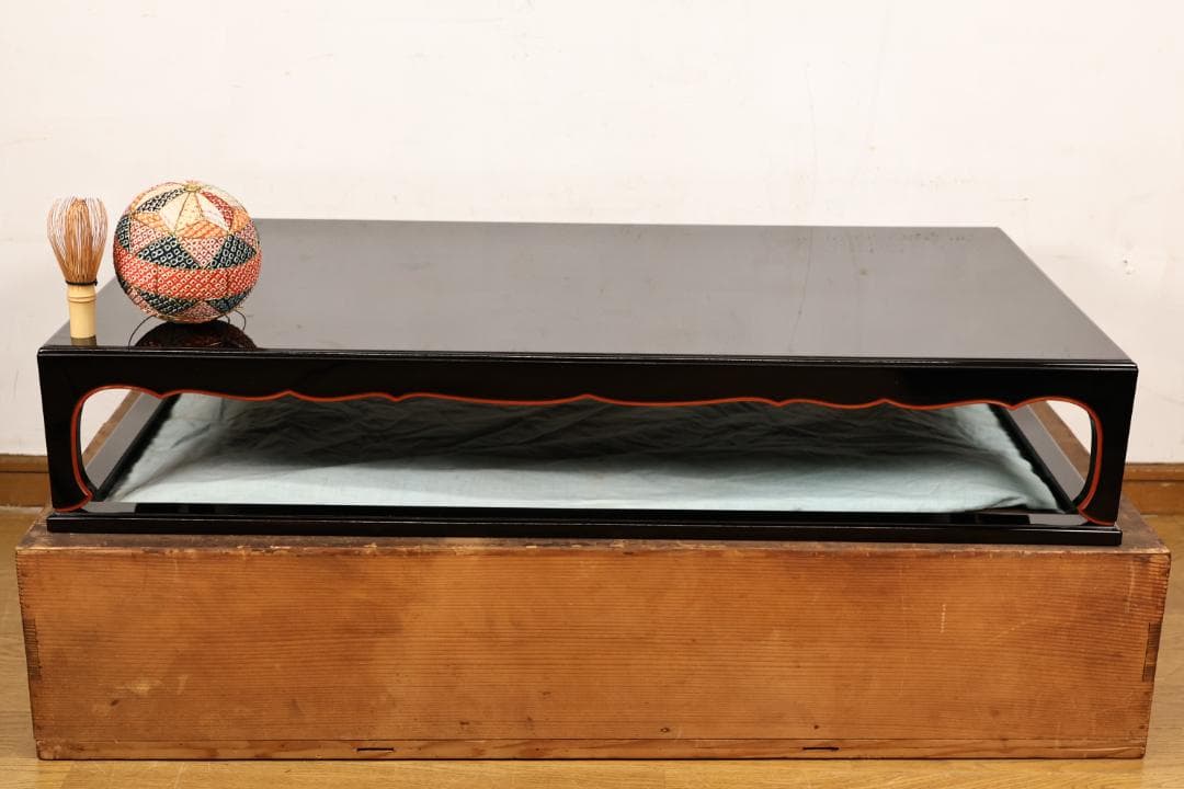 時代漆器　特大　京都高級漆器　美濃屋 監製　厚物式 平卓　黒塗　床飾　漆芸品