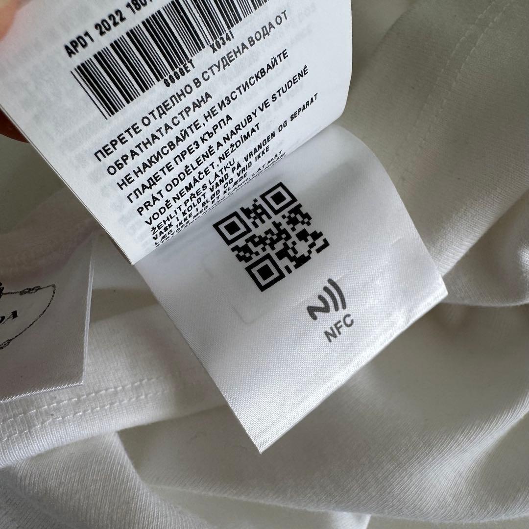 prada タンクトップ ロゴ リブニット ノースリーブ トライアングル プラダ