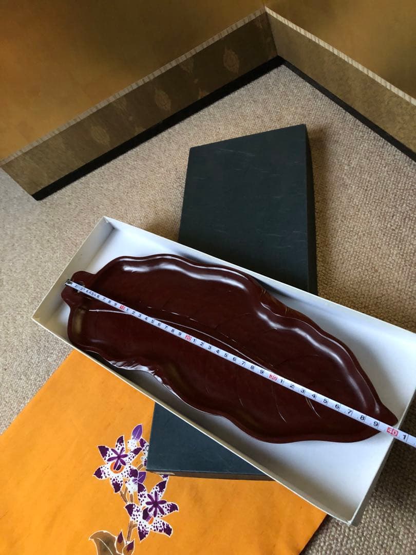 漆器 葉型 盆 箱入　40㎝