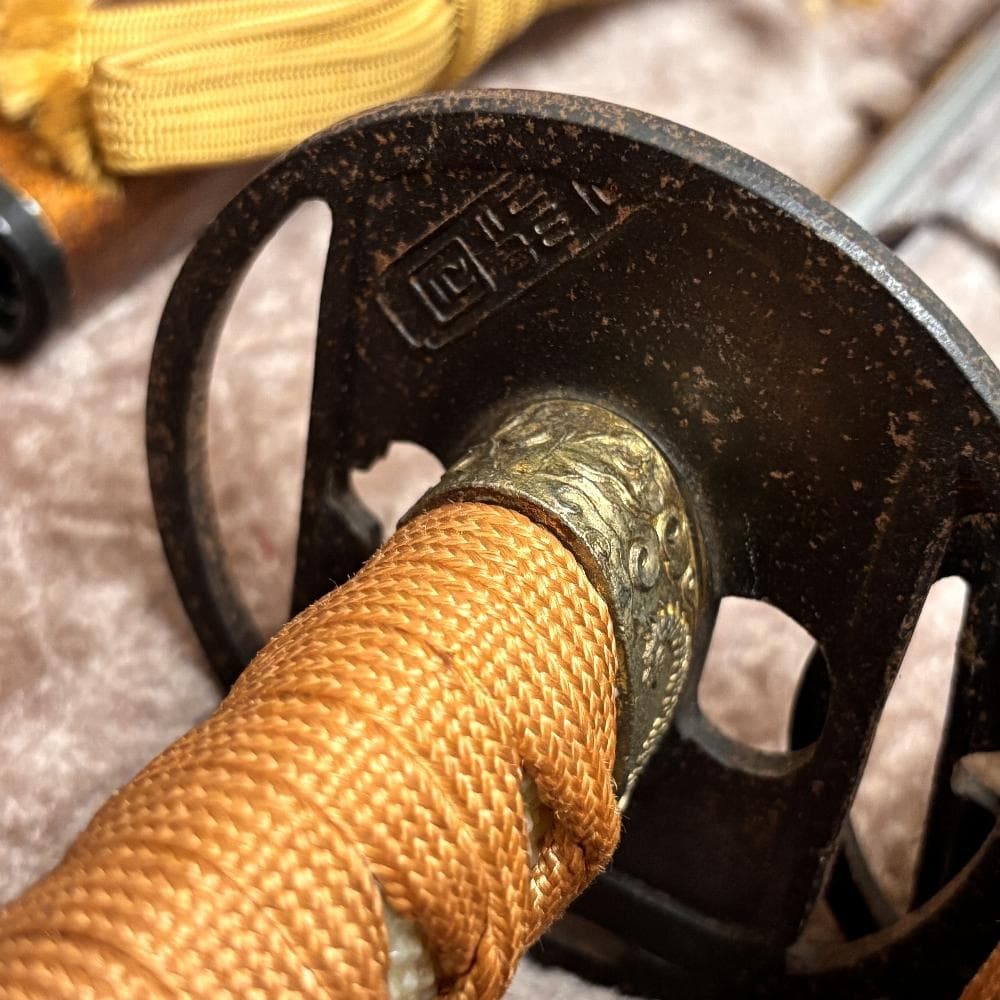 模造刀 模擬刀 レプリカ 大小揃え 互の目尖り刃 鉄鍔 梨地鞘 観賞用