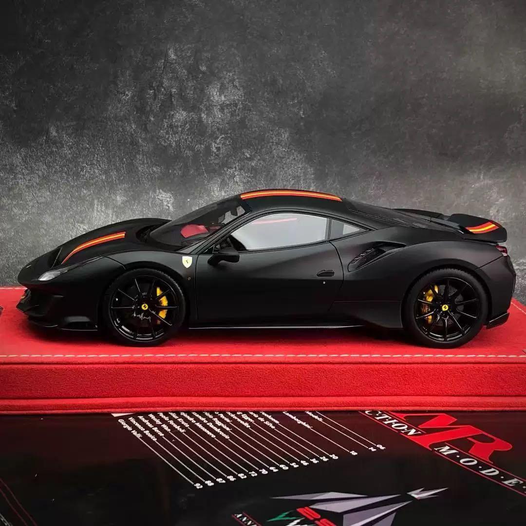 特注モデル MR モデル 1/18 フェラーリ 488 ピスタ ミニカー