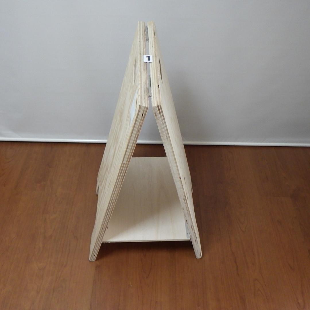 ①24㎜針葉樹合板製 立て看板 【高さ780㎜】丈夫で 風にも