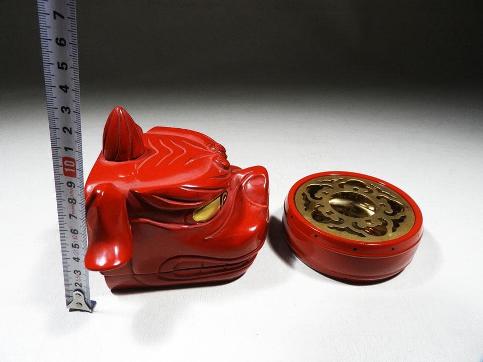 ●志路川作 国宝重要文化財 日光社寺古材 本朱漆塗 獅子頭 小箱 灰皿 正月最適