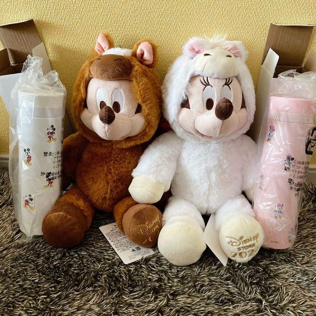ディズニーストア 福袋 午年 干支 ぬいぐるみ 水筒 バッグ 2023年