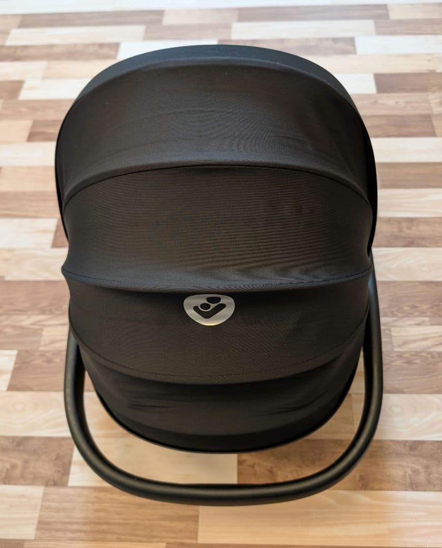 チャイルドシート Maxi-Cosi PEBBLE 360 ESSENTIAL BLACK