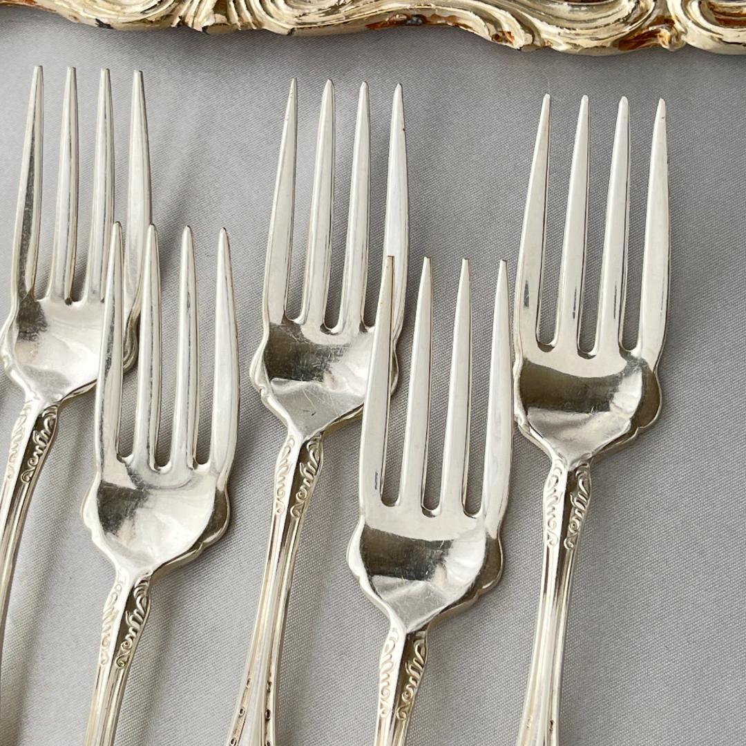 【National Silver】 クイーンエリザベス サラダフォーク 8本