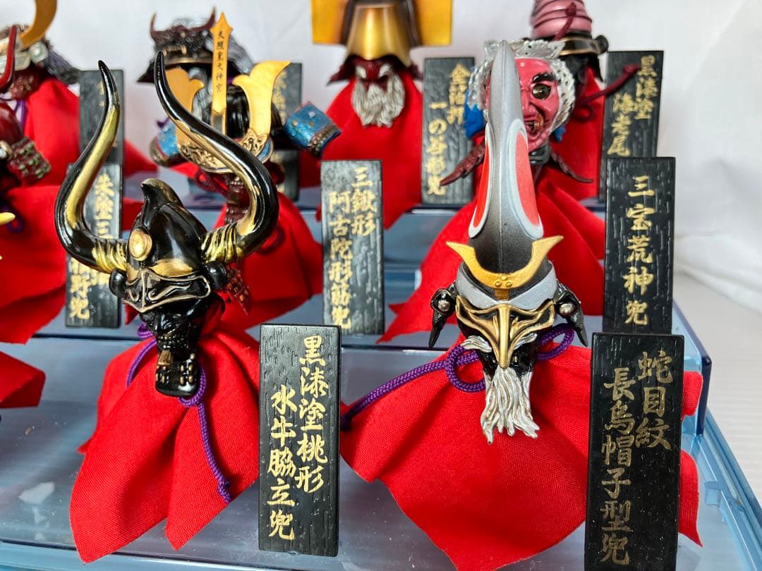 兜ミニチュアコレクション　戦国武将　武具　甲冑