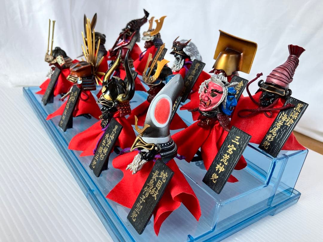 兜ミニチュアコレクション　戦国武将　武具　甲冑
