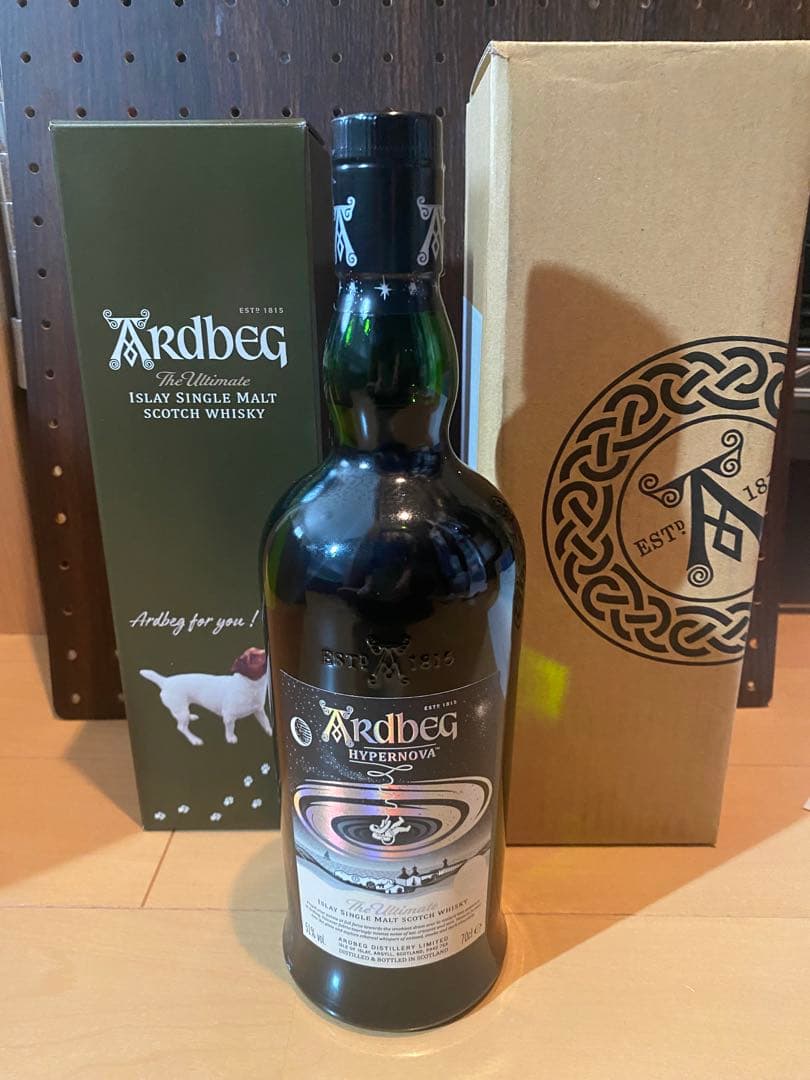④アードベッグ　ハイパーノヴァ アードベッグ蒸留所 限定ボトルハイパーノヴァは最強ピートな