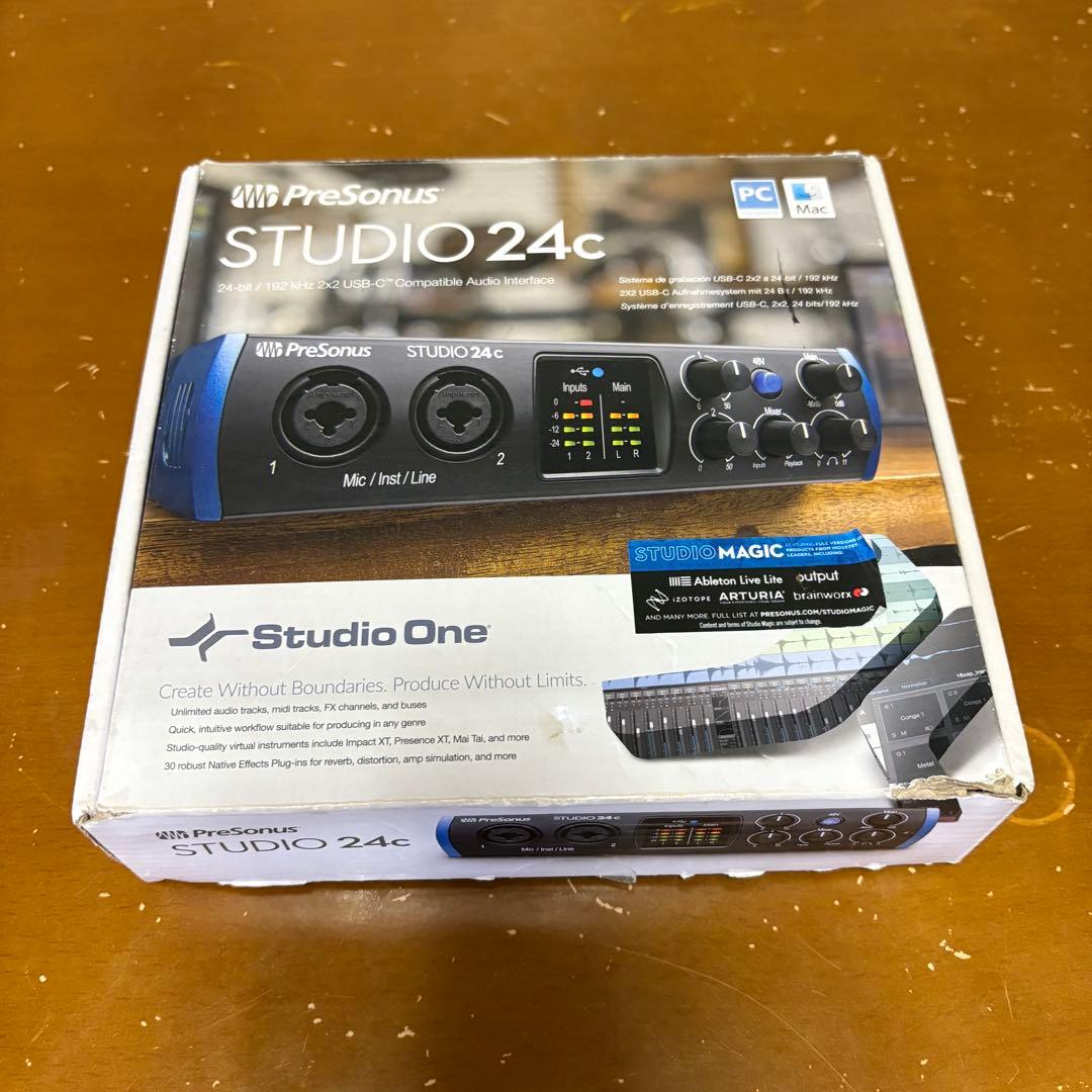 PreSonus STUDIO24c インターフェース 箱、 ケーブル付属