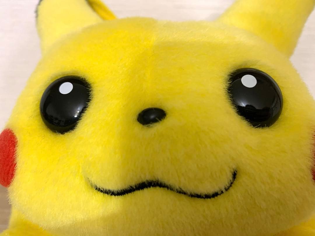 TOMY おしゃべりピカチュウぬいぐるみ　タグ付き