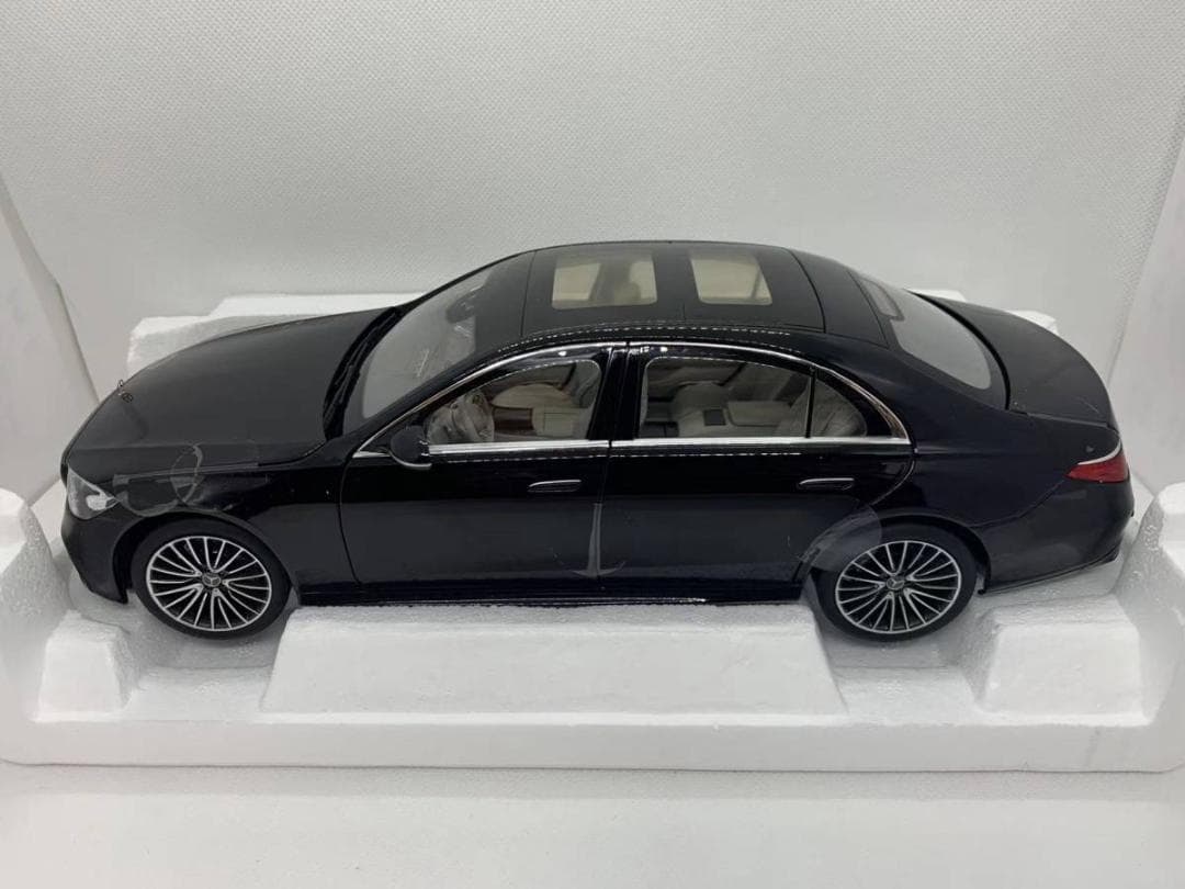201-002 ノレブ 1/18 メルセデスベンツ S-Class AMG