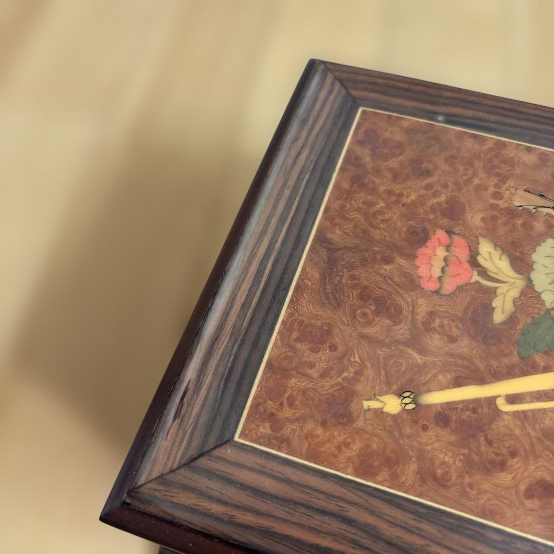 ⚠️箱のみ⚠️リュージュ72弁シリンダーオルゴール用 ボックス　空箱　楽器の象嵌模様