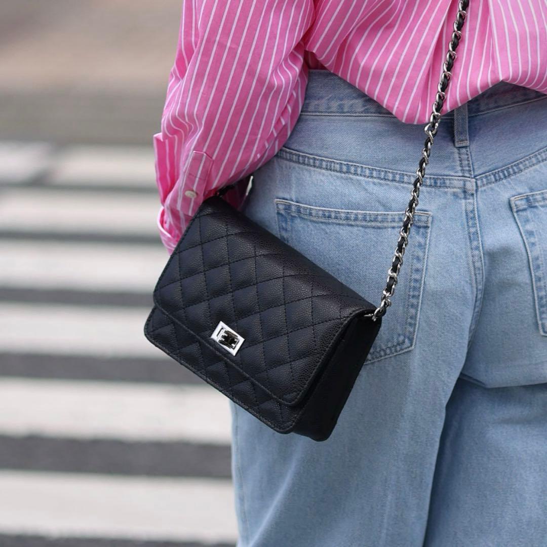 東京百花　キルティングチェーンバッグ　Caviar Oggia キャビアスキン