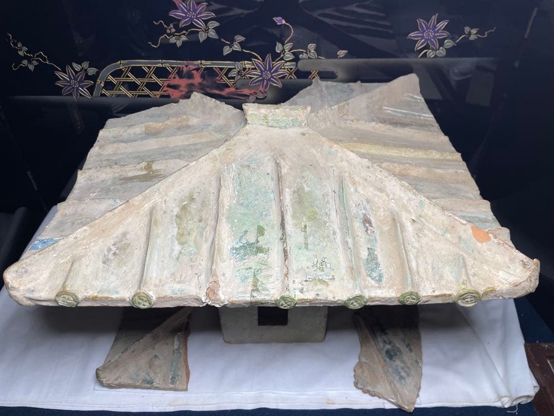 漢代陶器。漢時代。漢綠釉。約2000年。古美術。骨董品。殘品。舊家蔵出し。