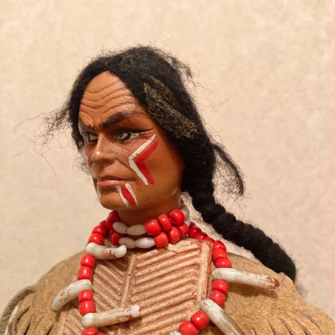 レア！インディアン人形 毛皮の帽子付き ビンテージ カナダのバンフ