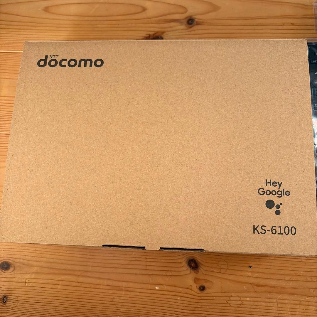 ひかりTV トリプルチューナー（4K対応）モデル KS-6100 本体と付属品