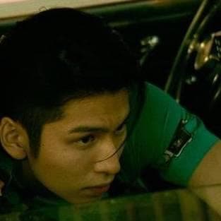 稀少】長谷川慎 写真集表紙 着用同型 Sサイズ 半袖シャツ CHARACTER