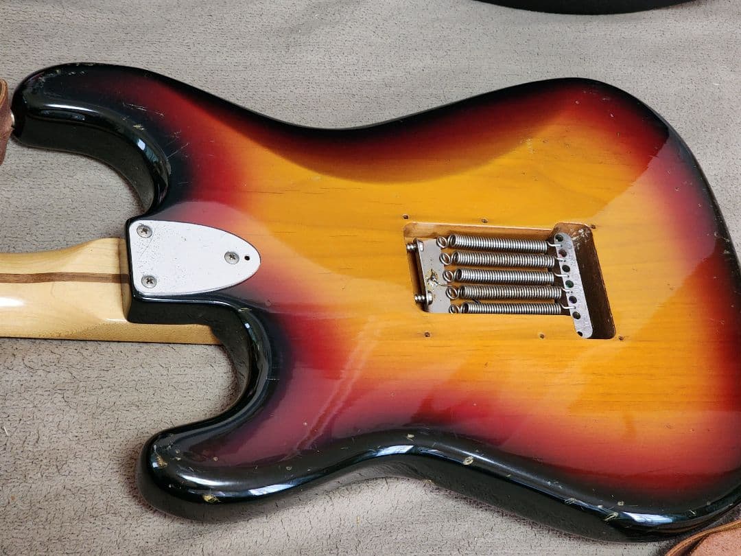 エレキギターFERNANDES フェルナンデス ストラト サンバースト ジャンク
