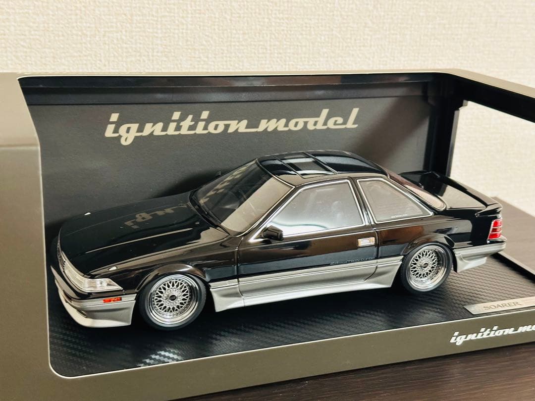 ソアラ　　イグニッションモデル 1/18