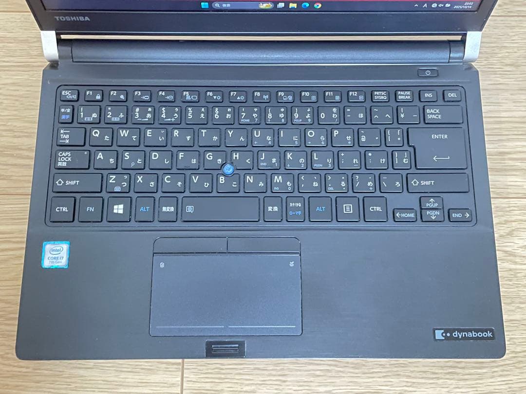 東芝 Dynabook FHD Core i7-7500U 8GB 256GB