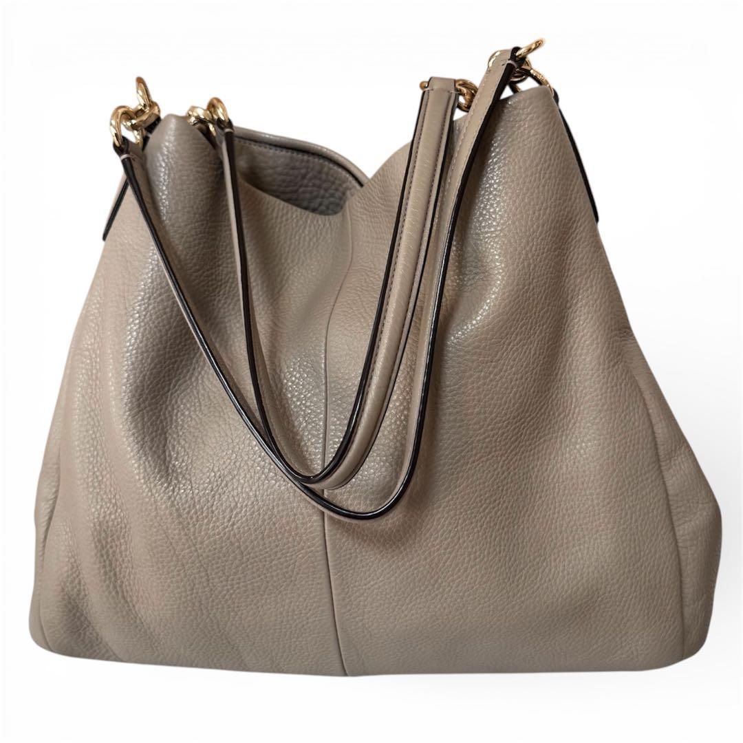 Coach Madison Phoebe ペブルドレザー ショルダーバッグ