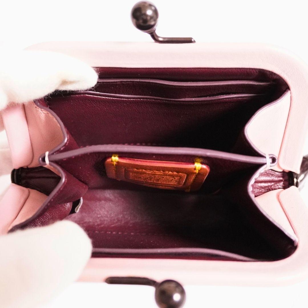 COACH キスロック がま口 財布 ピンク ケース 68326