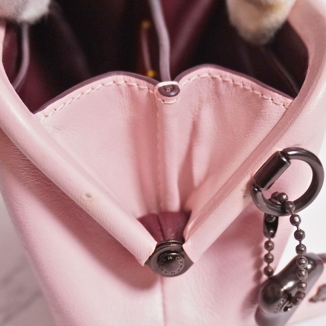 COACH キスロック がま口 財布 ピンク ケース 68326
