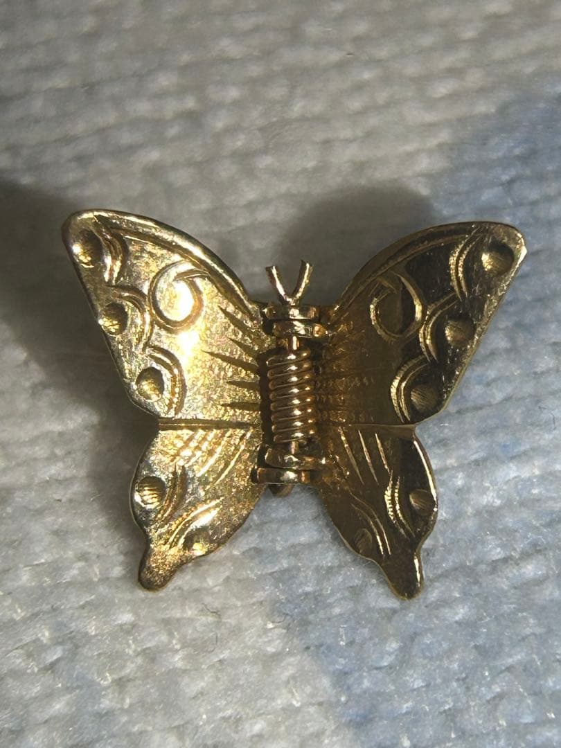 レア 蝶々 K18 刻印 1.8ｇ　ブローチ