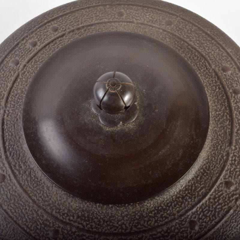 茶道具　人間国宝　釜師　高橋敬典作　利休好　萬代屋釜　共箱　M　R4648B