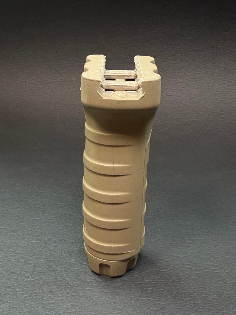 官品　タンゴダウン　実物グリップ