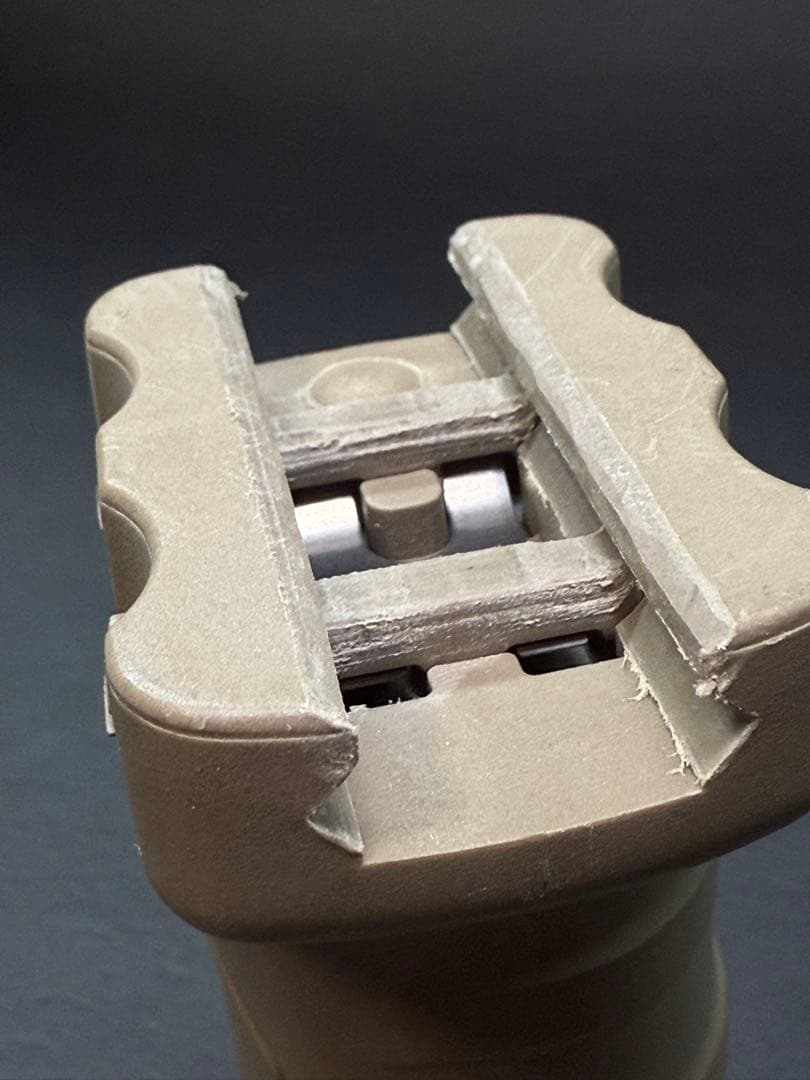 官品　タンゴダウン　実物グリップ