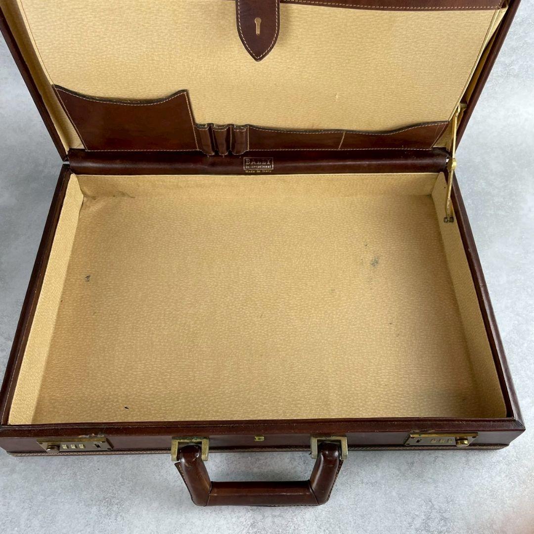 ダイヤルロック●BALLY アタッシュケース ビジネスバッグ レザー ブラウン