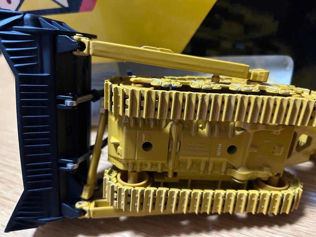 キャタピラーキャットd11tトラックタイプトラクター55212の通販はau