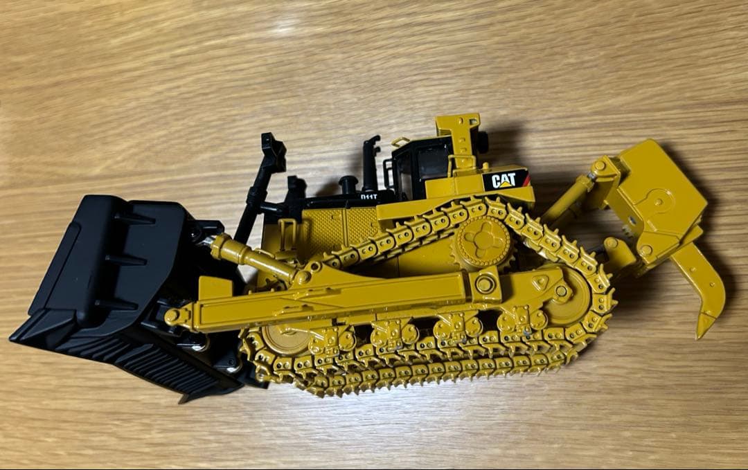 キャタピラーキャットd11tトラックタイプトラクター55212の通販はau