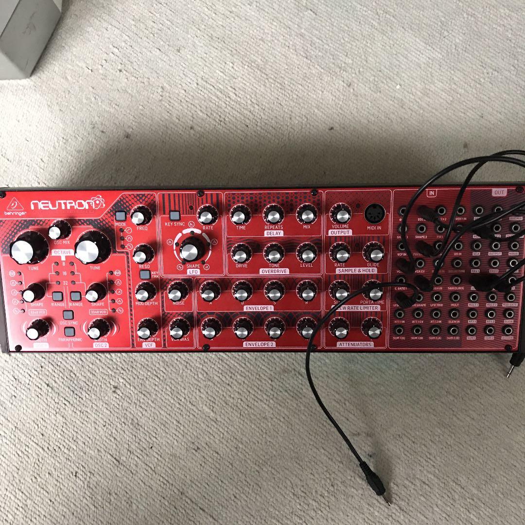 Neutron Behringer モジュラーシンセ BEHRINGER NEUTRON セミ