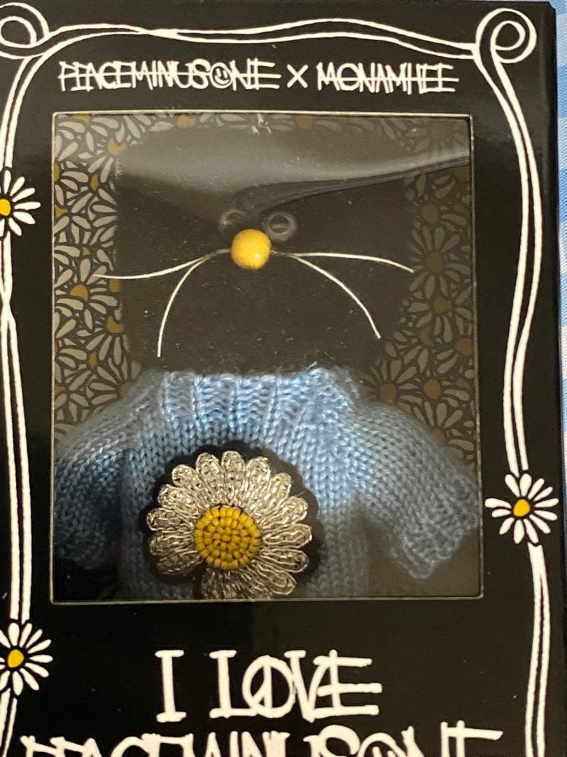 PEACEMINUSONE X MONAMHEE ぬいぐるみキーリング