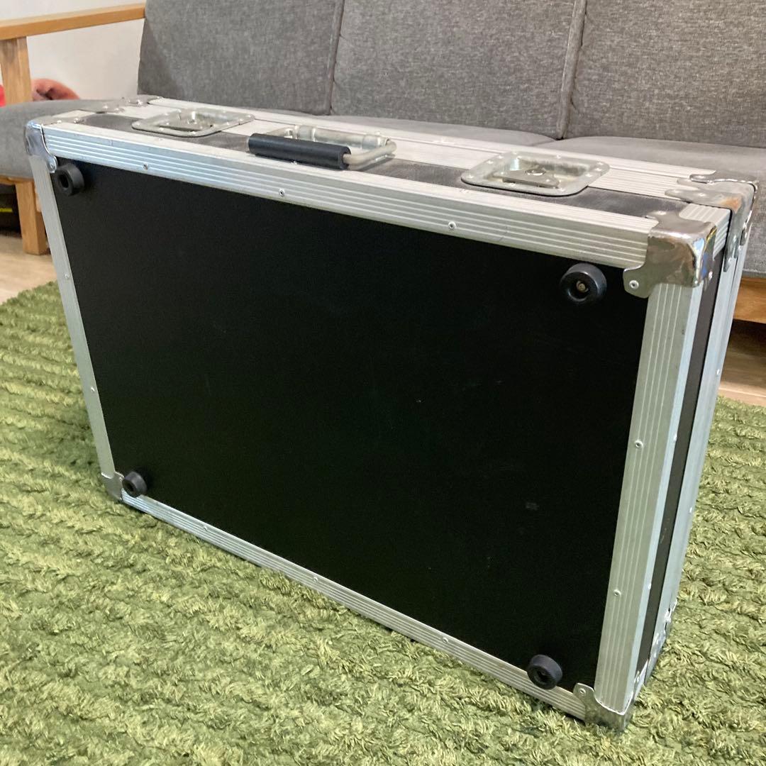 TASCAM M-216 ビンテージアナログミキサー ハードケース付き