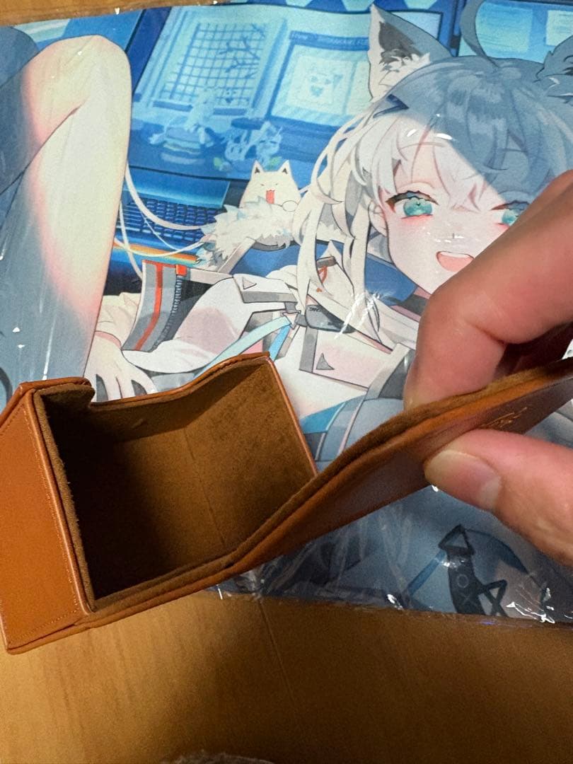 白上フブキ 4周年 プレイマット デッキケース-取り扱い店舗