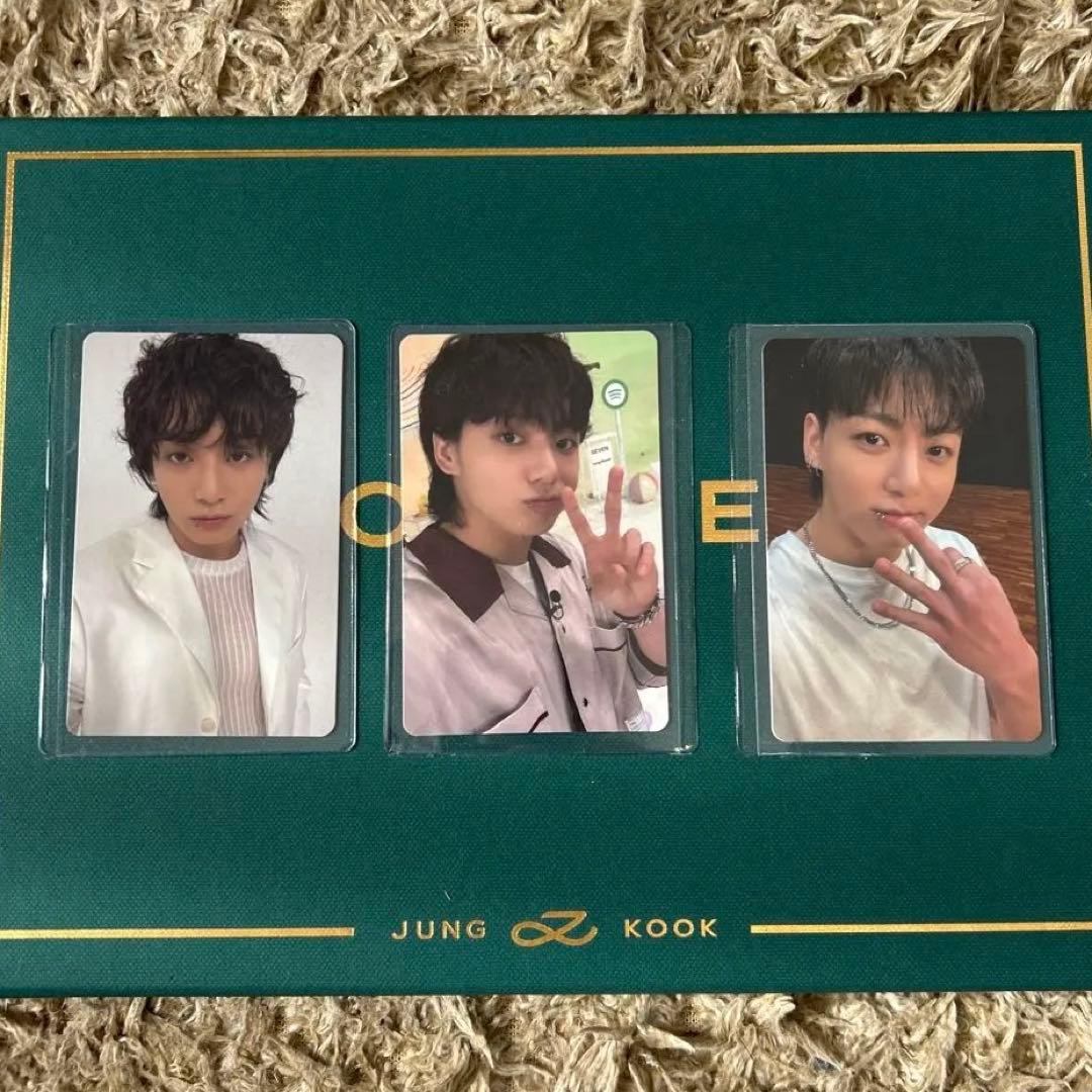 BTS JUNGKOOK ジョングク GOLDEN ユニバ ラキドロ トレカ - メルカリ