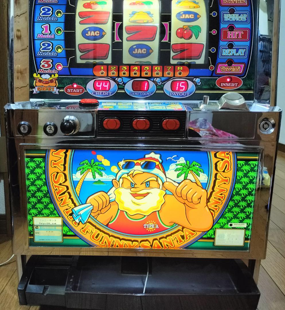 パチスロ実機】タイヨー☆ファニーサンタ【コイン不要機付】4号機