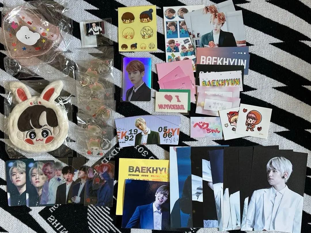 EXO CBX ベッキョン グッズ おまとめ - メルカリ